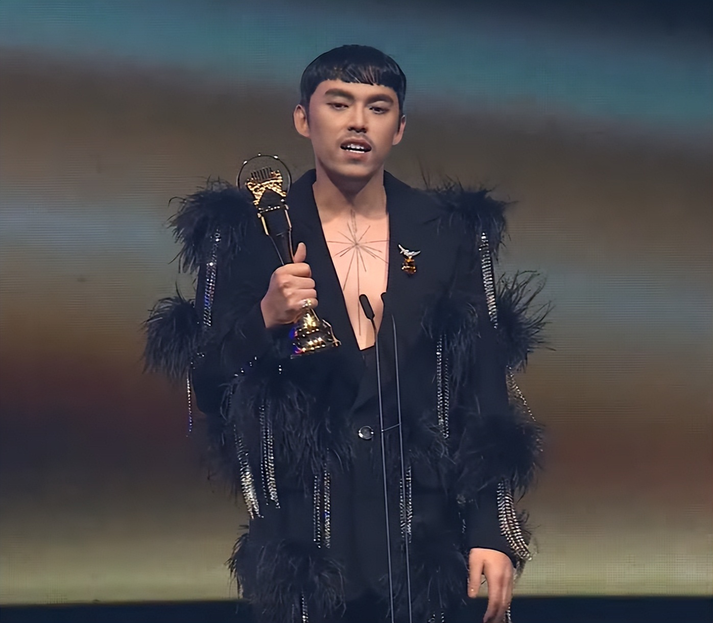 金曲奖获奖瞬间,金曲奖艾怡良完整版