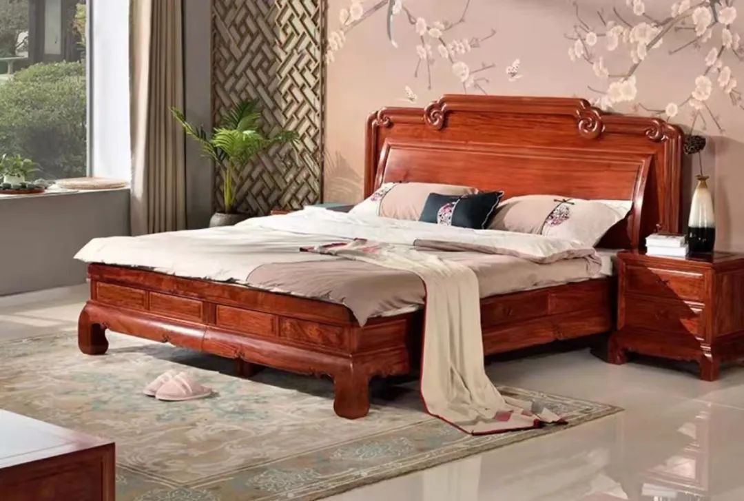 后悔了，“赚钱看客厅，存钱看卧室”，如此，家庭兴旺的不二法门