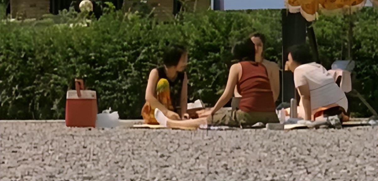 电影《女童子军》，探讨了女性在社会中怎样的挑战