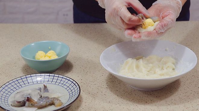 年夜饭必备的家常菜虾的寓意,年夜饭虾做法健康