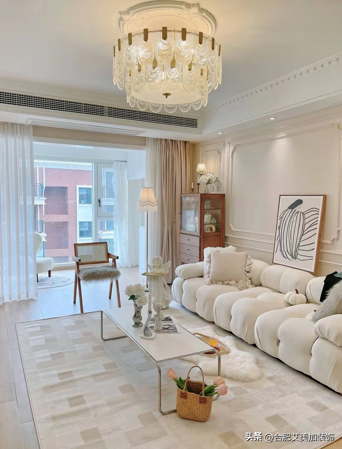 100平极简温馨轻奢风全屋效果,130平现代轻奢风满屏的高档居室感