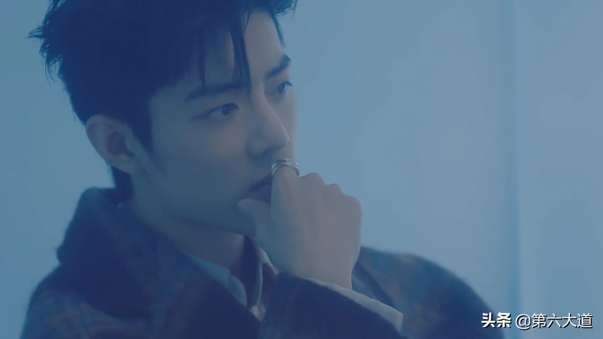 肖战杂志最高销售纪录,肖战一亿销量是怎么回事