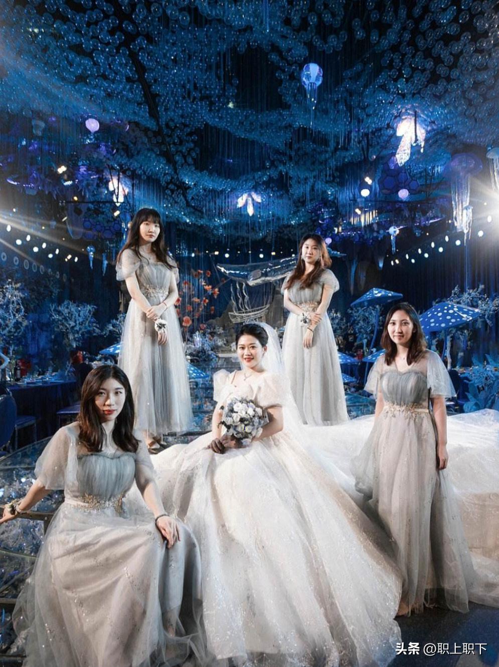 3万个职业伴娘假期五天日薪2000，揭秘那些冷门又赚钱的新职业！