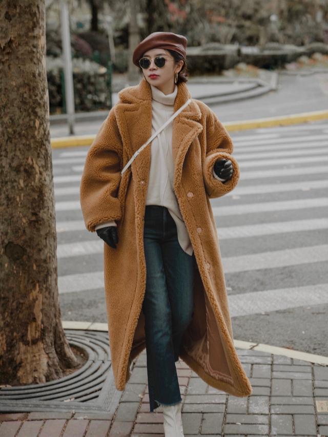 驼色大衣怎么搭好看40岁,驼色大衣搭配各种穿法