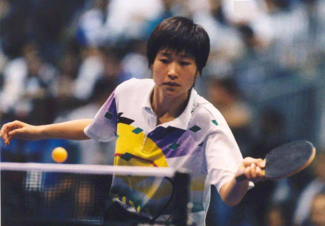 80年代中国女乒邓亚萍简历,王楠打败邓亚萍夺冠