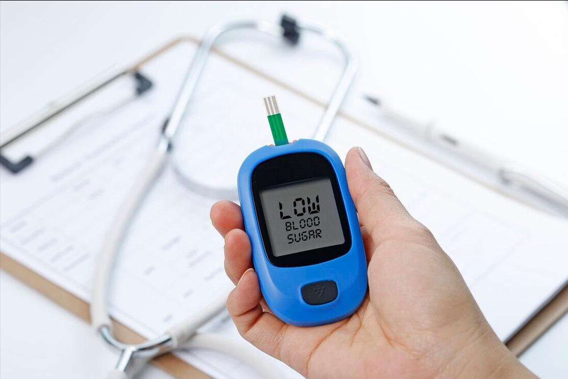 升糖指数高的食物吃多会低血糖吗,高血压人管住嘴这四种食物不能吃