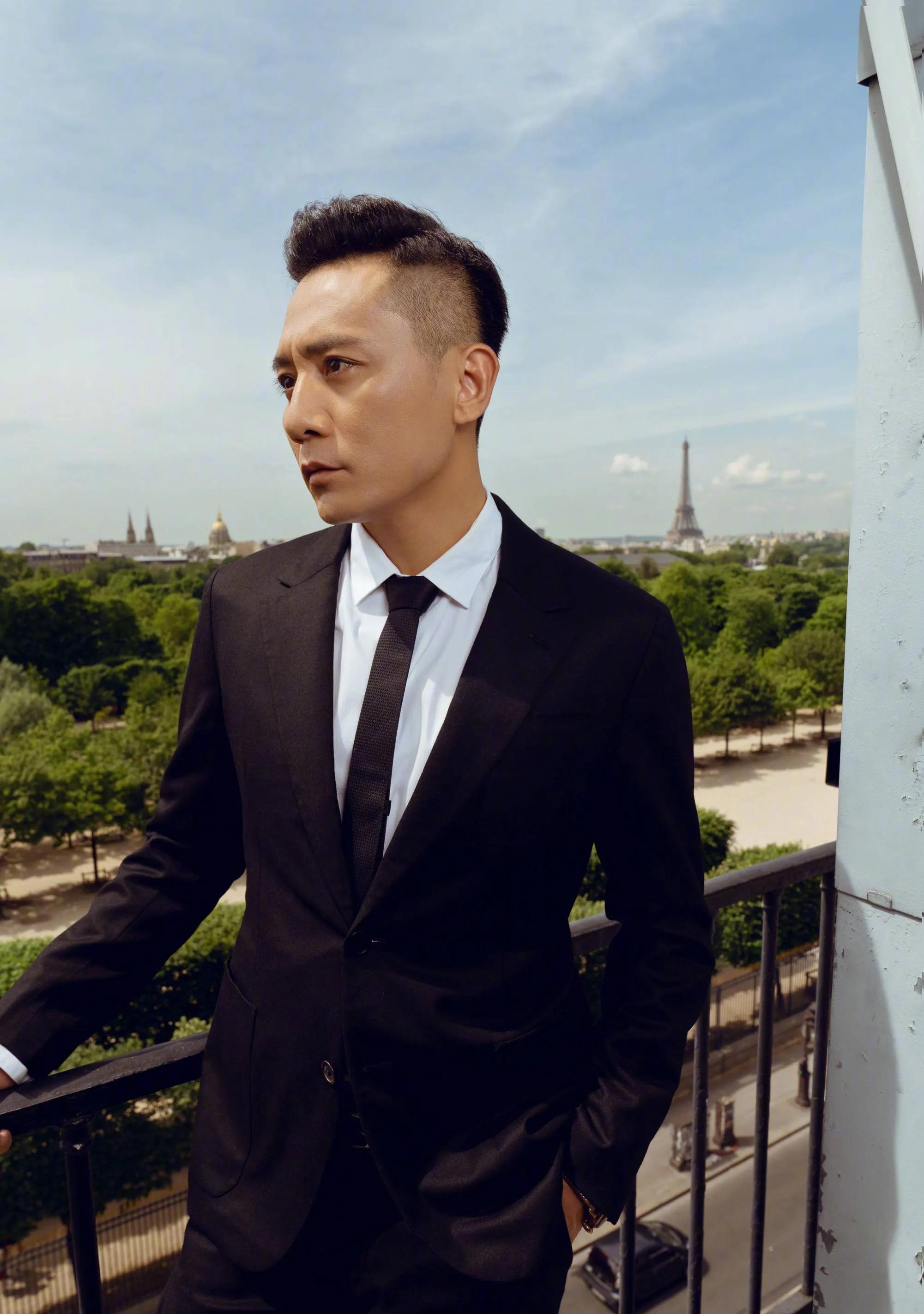 刘烨和妻子是如何相识的,刘烨荧幕情侣