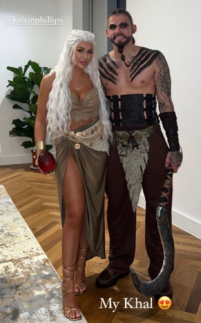 逗妹吐槽：穆帅手下大中锋，过掉门将打边网，他就是？