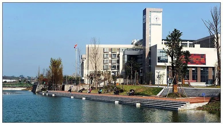 高考569分，哈尔滨理工、长春理工、长沙理工这3所大学，如何选？