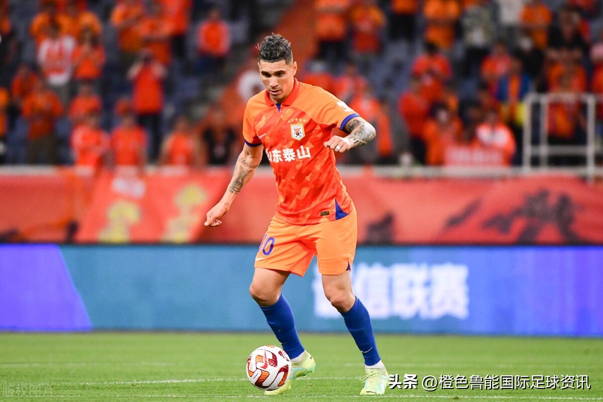 山东泰山队外援几号归队参加训练,泰山队后卫外援