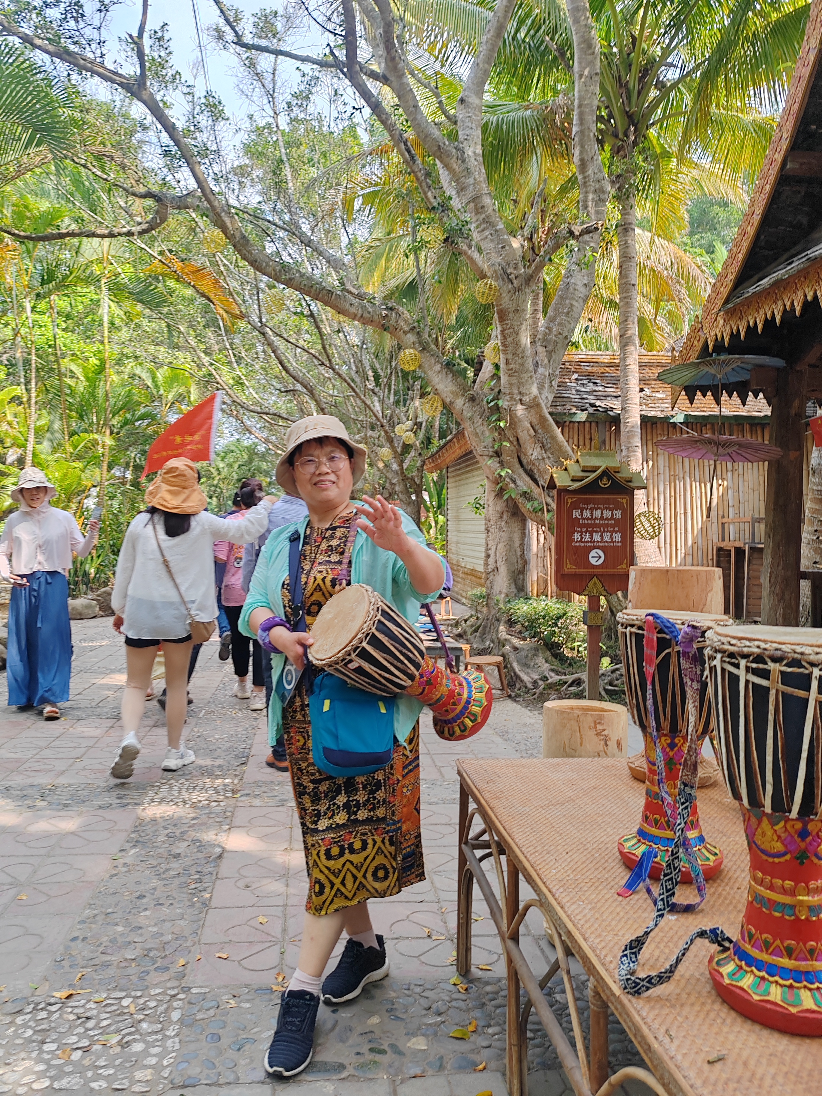 西双版纳傣族村寨和傣族园,西双版纳美丽的傣族园