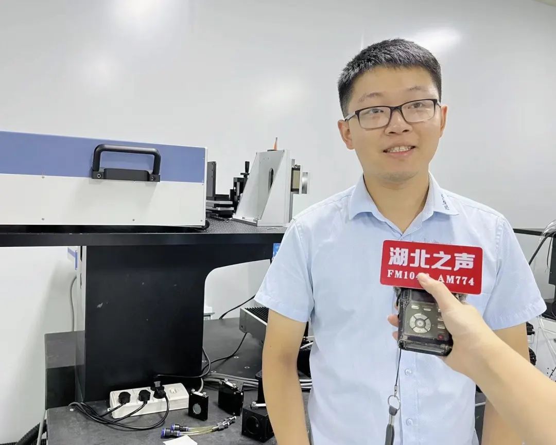 华日紫外皮秒激光器,华日激光飞秒激光器