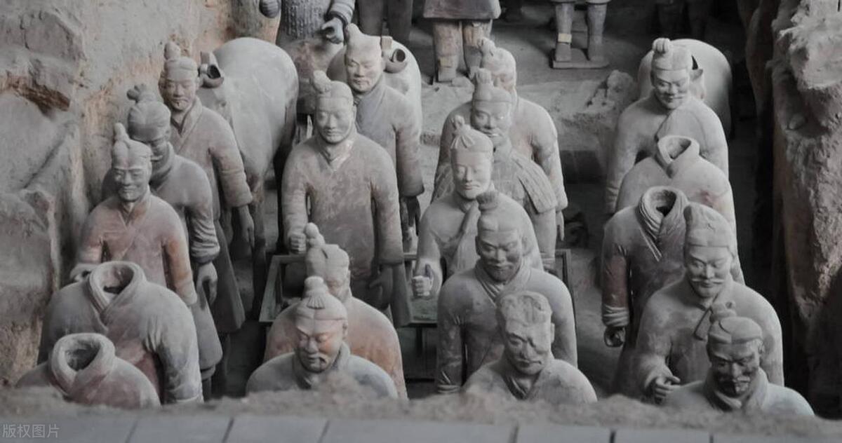 兵马俑展现历史文化成就,兵马俑现在的历史文化价值