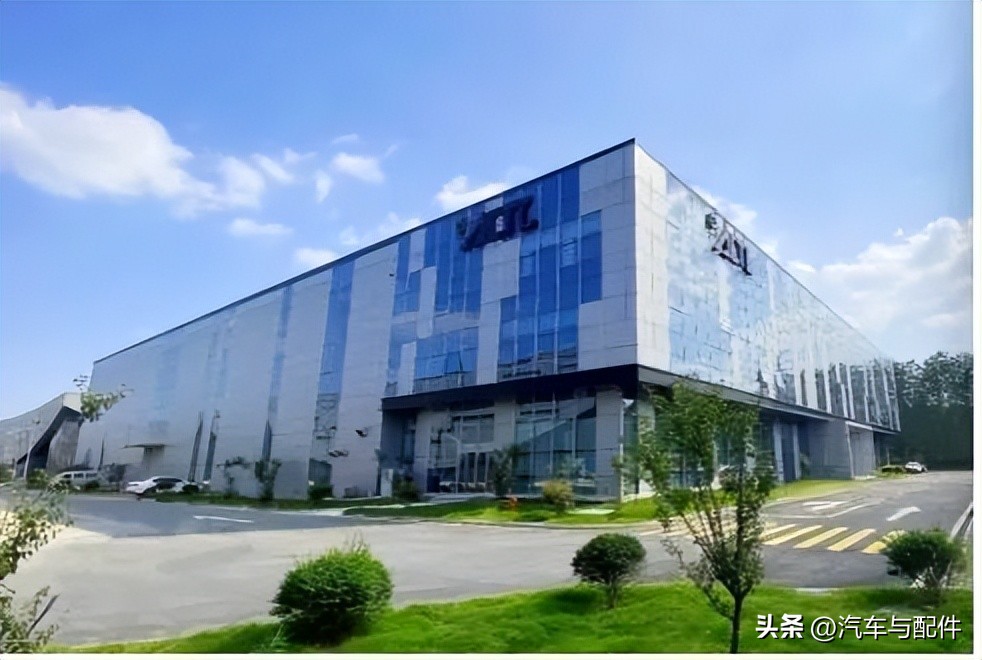 探秘极氪工厂解码极氪科技,探秘碳纤维工厂