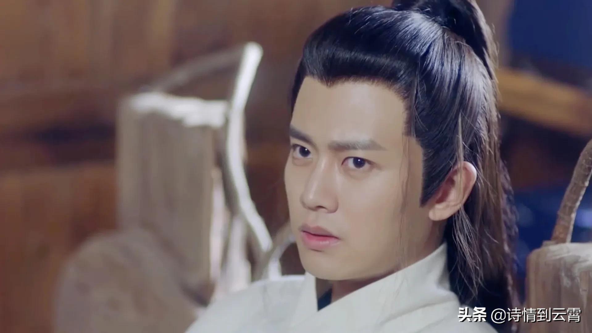 锦衣之下今夏知道陆绎被打入牢中,锦衣之下陆绎得知真相