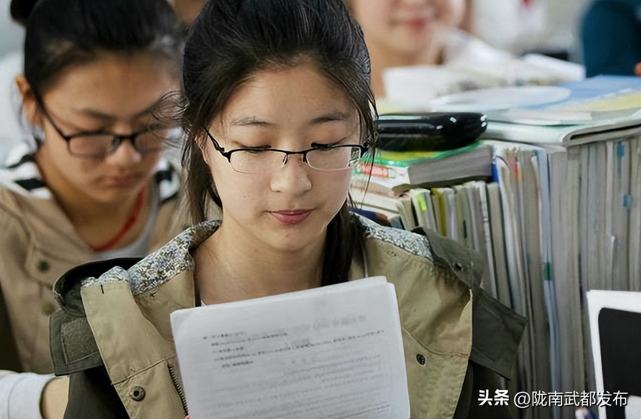 文科考研好就业的十大专业,就业前景好还容易考研的专业