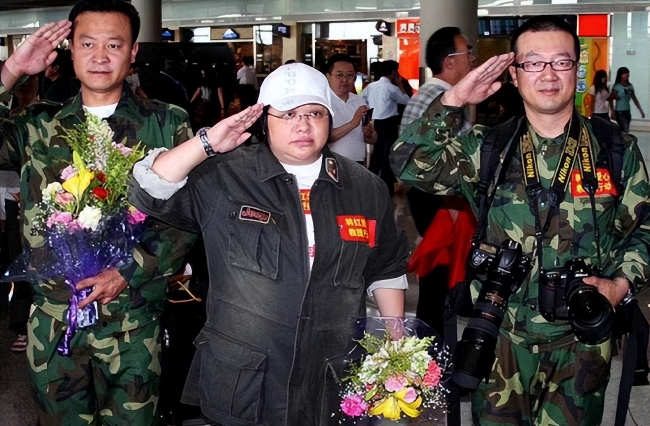 现在的韩红是怎样的一个人,明明可以靠实力却偏偏靠运气