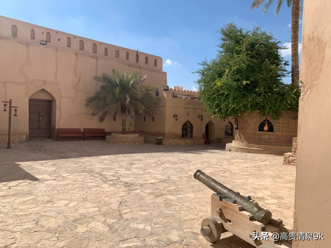 旅行盘点全球最奢侈最冒险的旅行,自驾环游世界最穷的国家