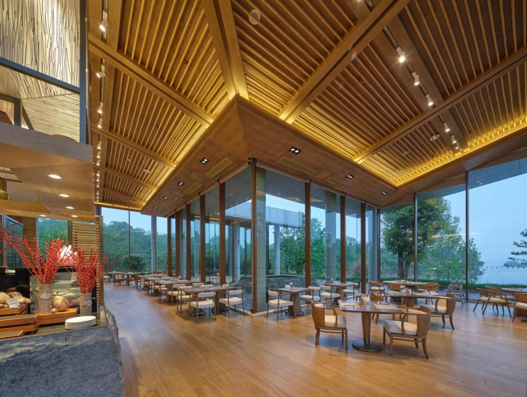 永修县庐山西海酒店,庐山西海希尔顿酒店