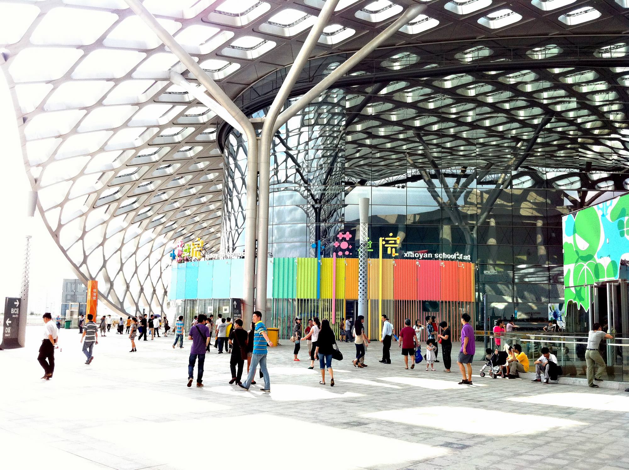 现代风综合体育馆设计案例赏析,体育中心设计效果图