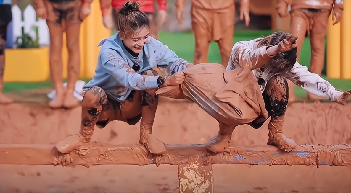 韩红点评陈卓璇宋雨琦battle,宋雨琦被韩红斥责唱歌的视频