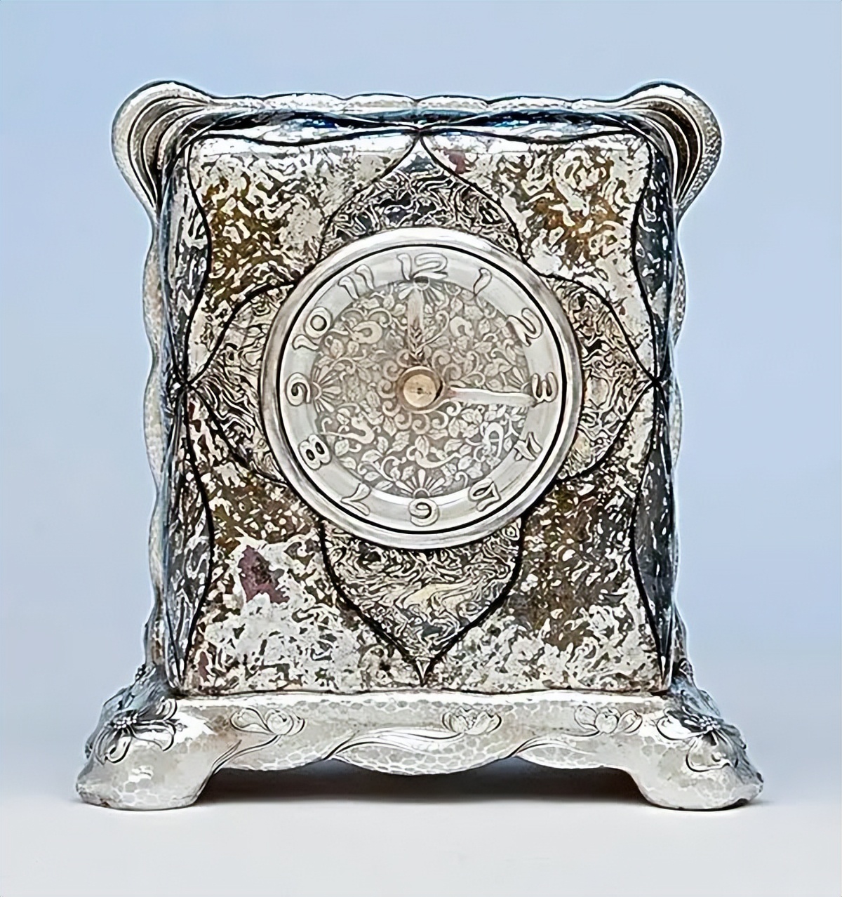 为什么珠宝都用18k,18k为什么不用24k金首饰