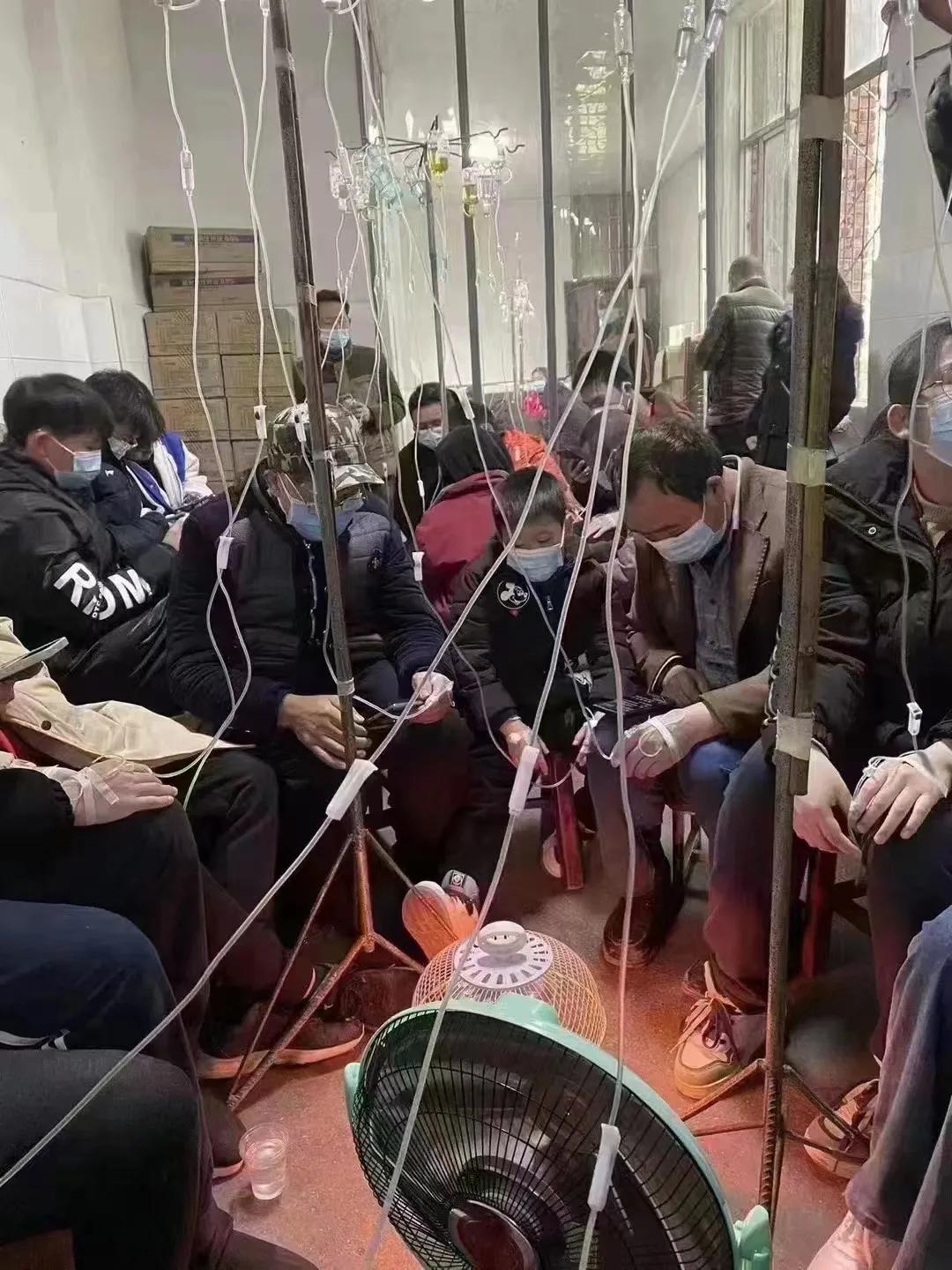 北京将迎来重症高峰,北京第一波感染高峰结束了吗