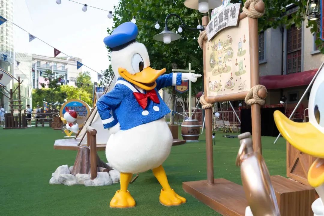 同样是快闪店，看燕京啤酒、PUMA、唐老鸭5大品牌如何玩出新高度