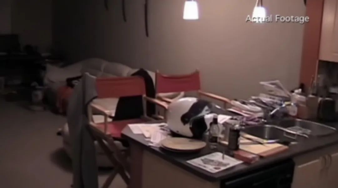 加拿大青年网恋美艳女郎神秘失踪,竟落入恐怖片导演的圈套