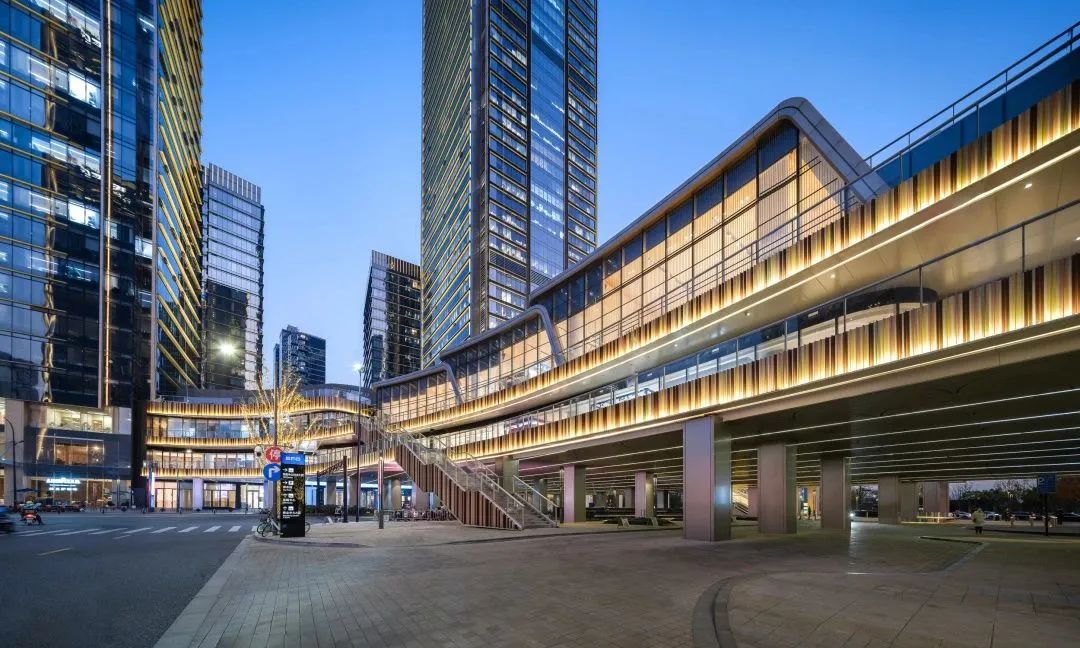 杭州欧美中心efc房价,杭州efc欧美金融城周边有什么商场