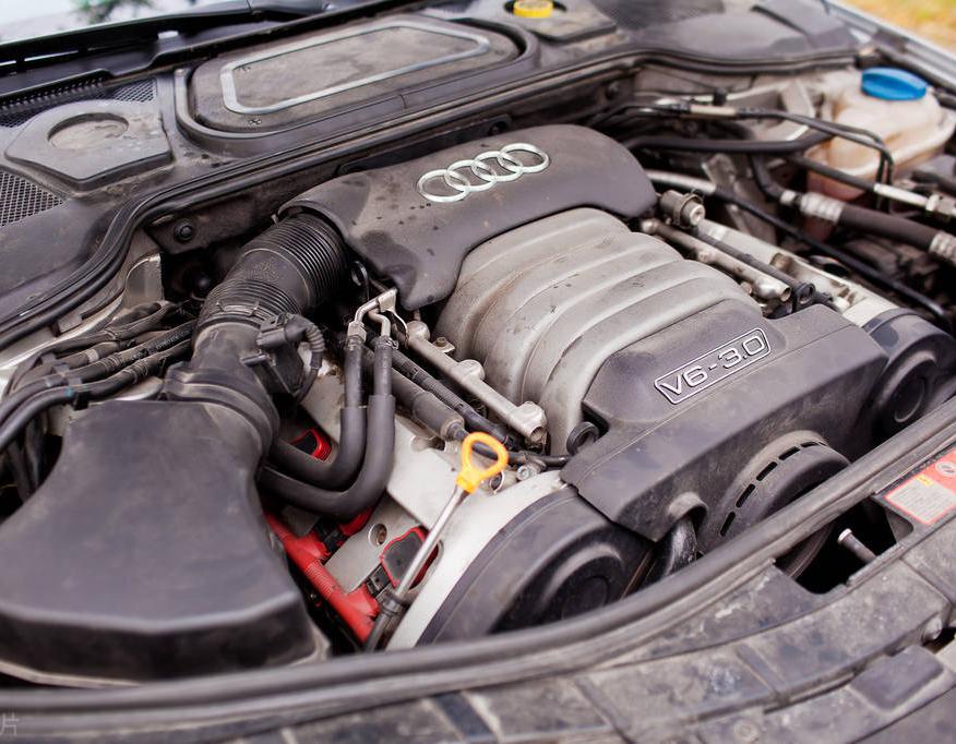 奥迪是纵置还是横置,奥迪q6横置纵置