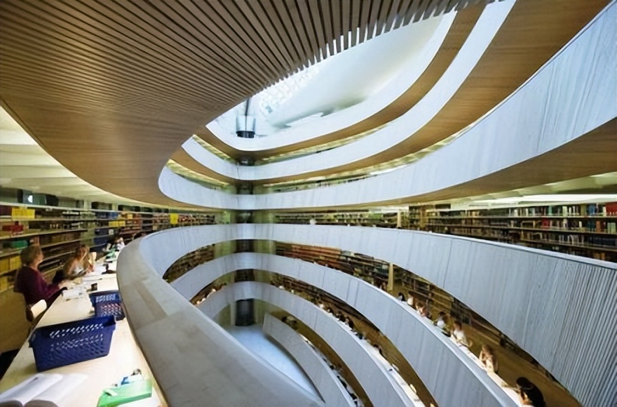 苏黎世联邦理工学院诺贝尔奖人数,苏黎世联邦理工学院潘周聃厉害么