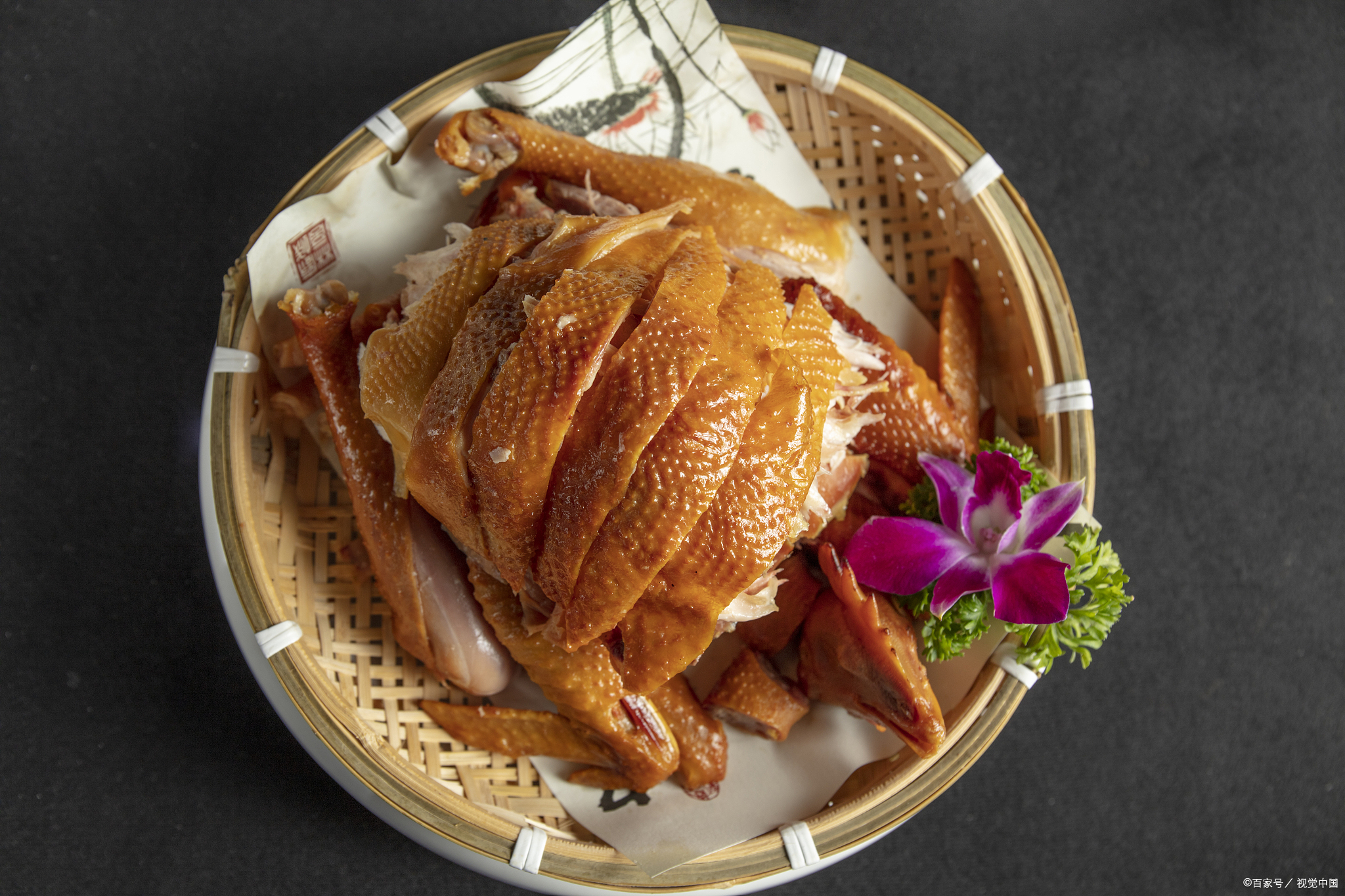 开封东大寺小吃一条街,开封美食一条街清真寺附近