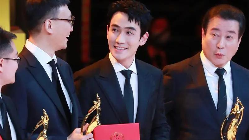 肖战转型走朱一龙道路行得通吗,朱一龙和肖战现在怎么样了