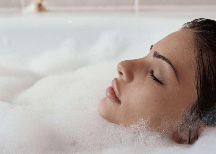 夫妻完事后，可以用纸巾擦擦吗？医生提醒：这种做法可使不得