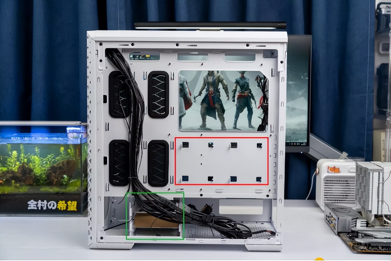 xpg白色机箱,xpg白色和金色