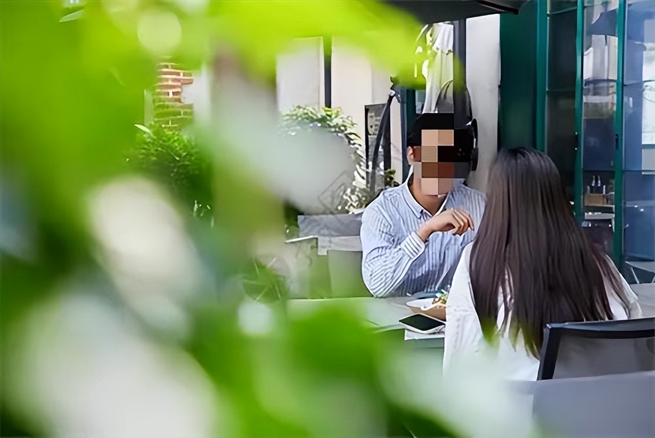 深圳女子被同行男子下药后续,厦门18岁女子醉酒后续