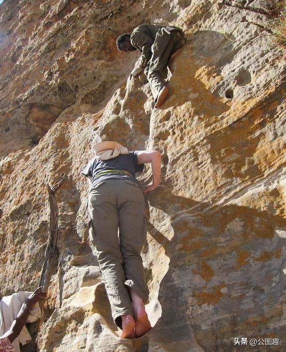 世界上最大最彷徨的教堂,最美悬崖教堂在哪里建造