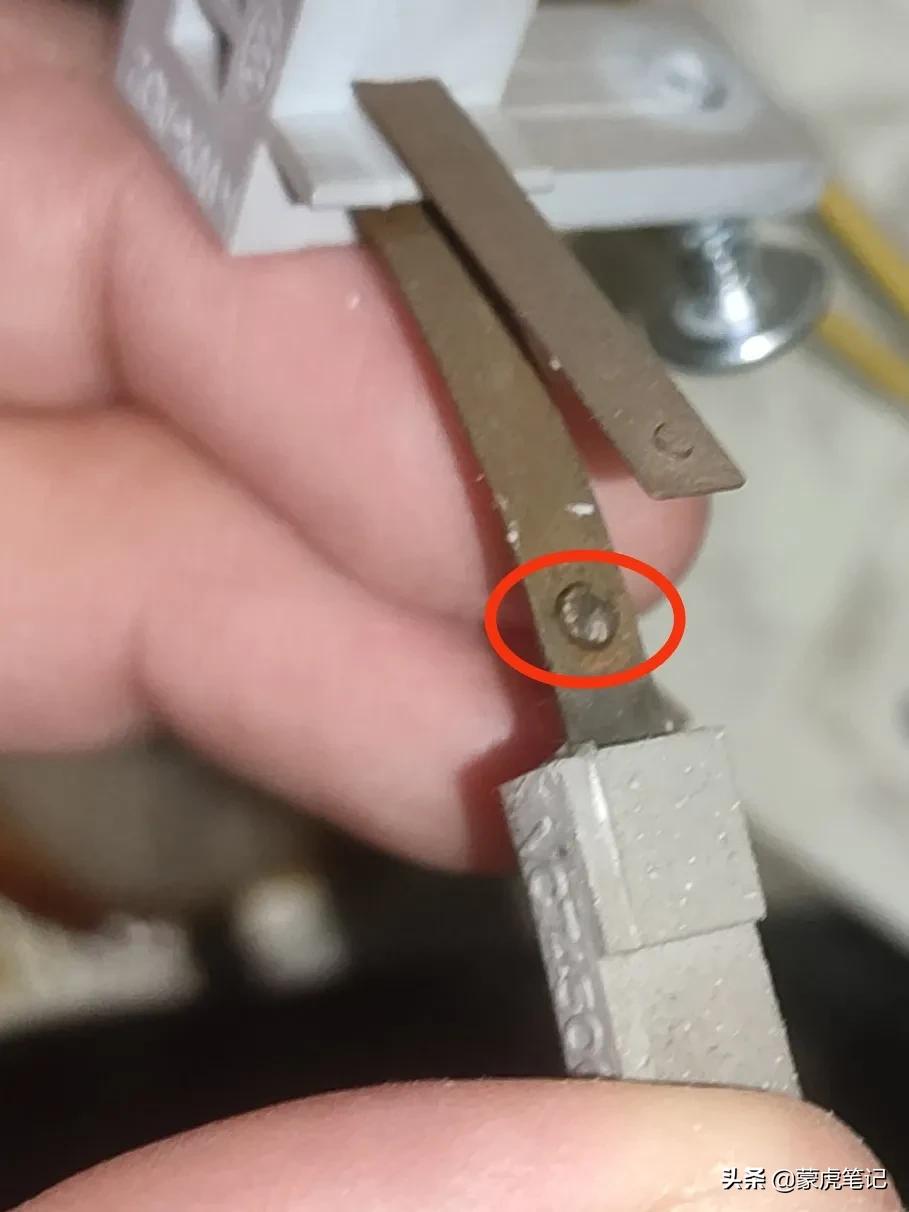 海尔洗衣机出现e2是什么故障,全自动洗衣机e3最简单的处理方法