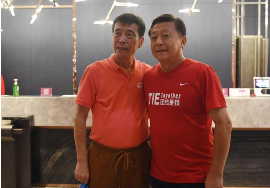 瓒冲崗鍐呴儴浜哄＋璇勪环涓秴,瓒冲崗瀵逛腑瓒呯悆闃熺殑璇勪环