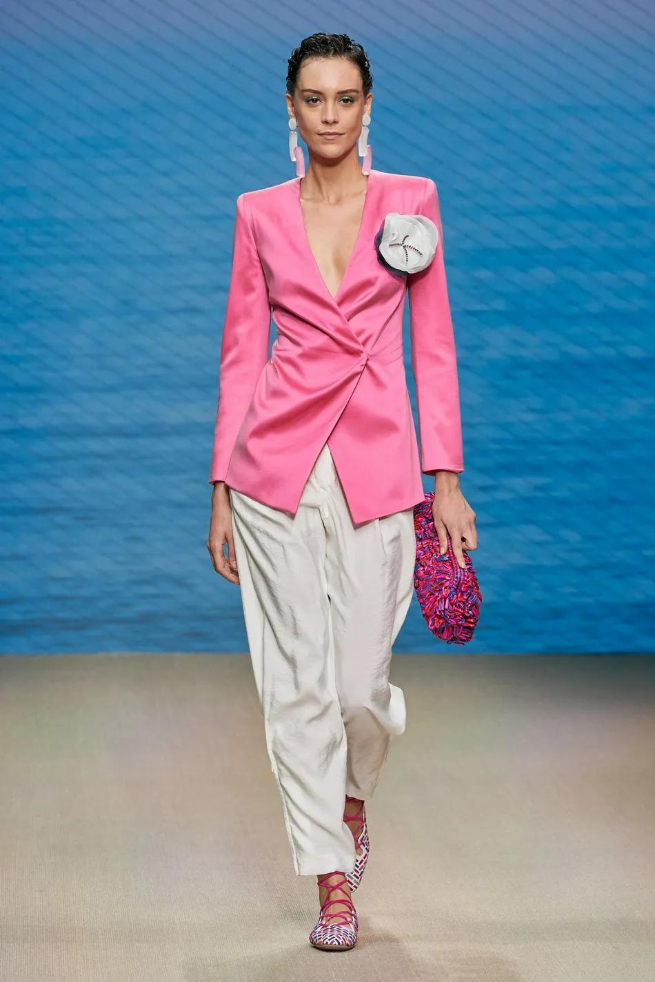 粉红色永远时尚想穿就穿,150-155小个子国风女装减龄粉色