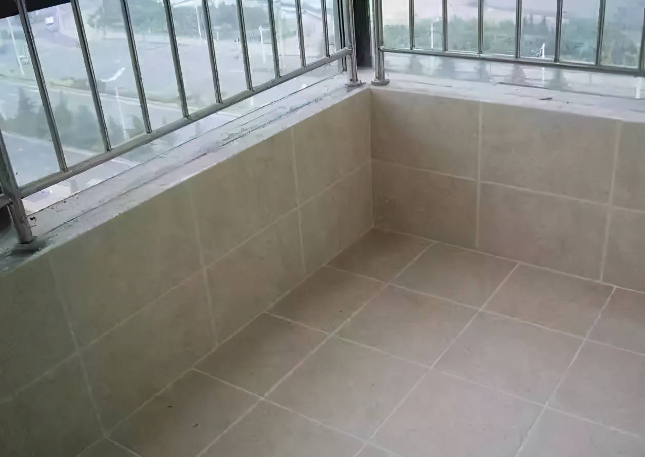 阳台下水管漏水检测方法,阳台穿墙下水管漏水处理方法