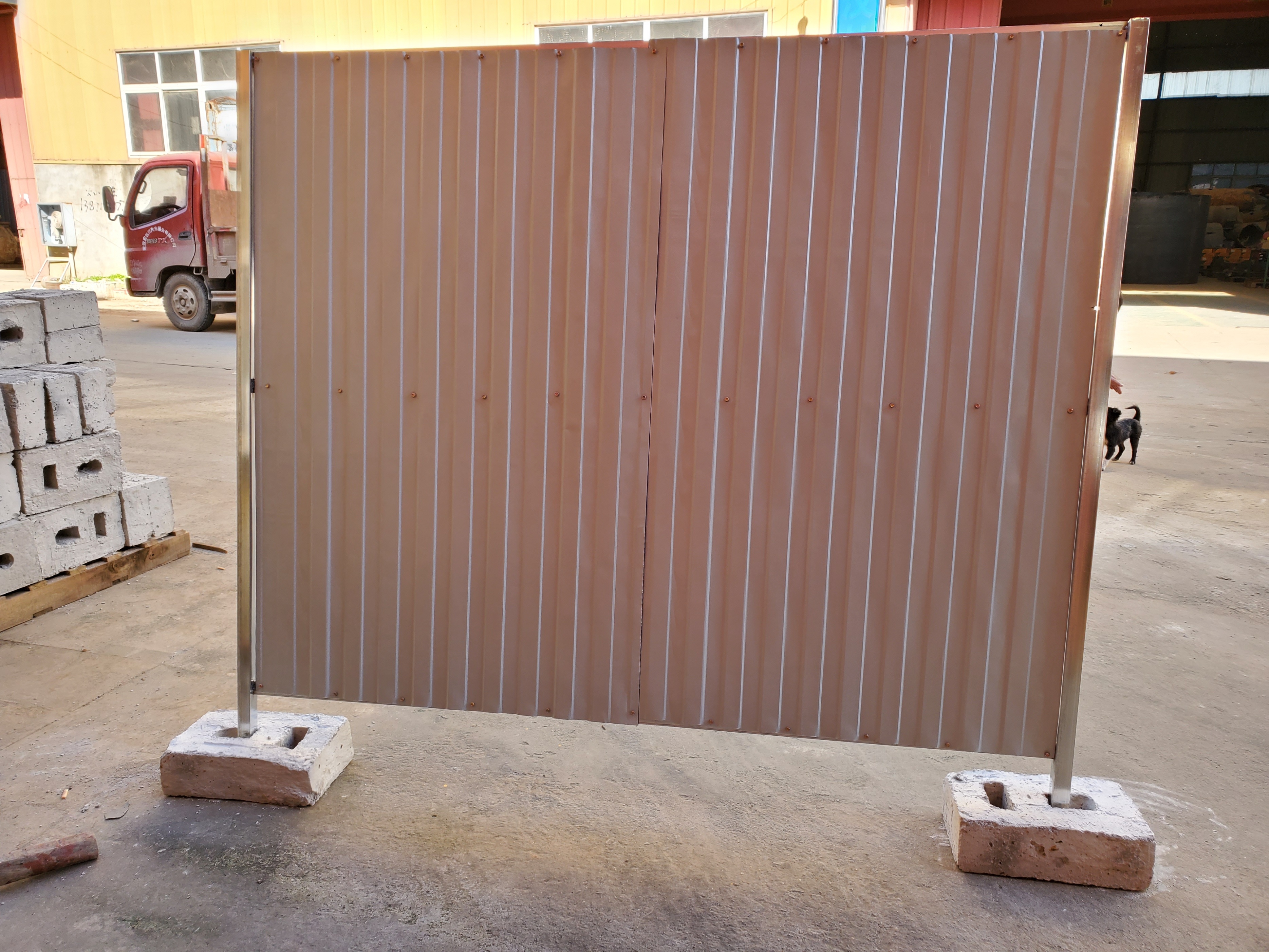 常州建筑工地围挡厂,建筑工地旧铁皮围挡