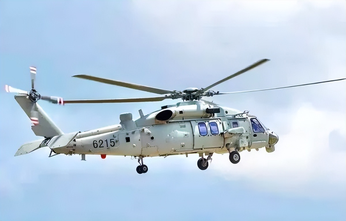 驻港军营武器开放日,驻澳部队开放日表演完整视频