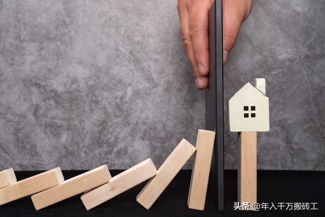 权力的游戏说地产,权力的游戏被围攻