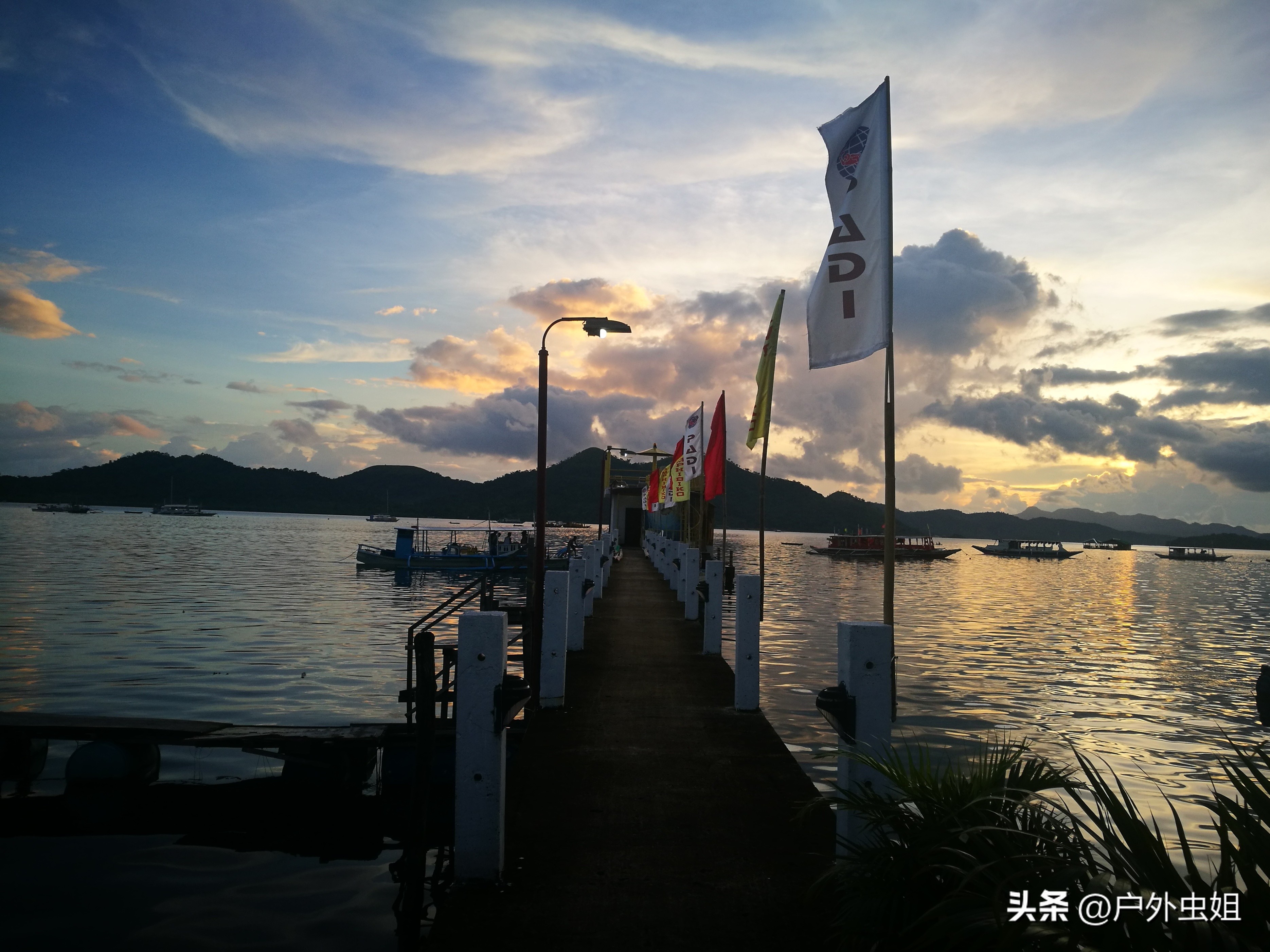 旅行团无人海岛,海岛旅游团自由行