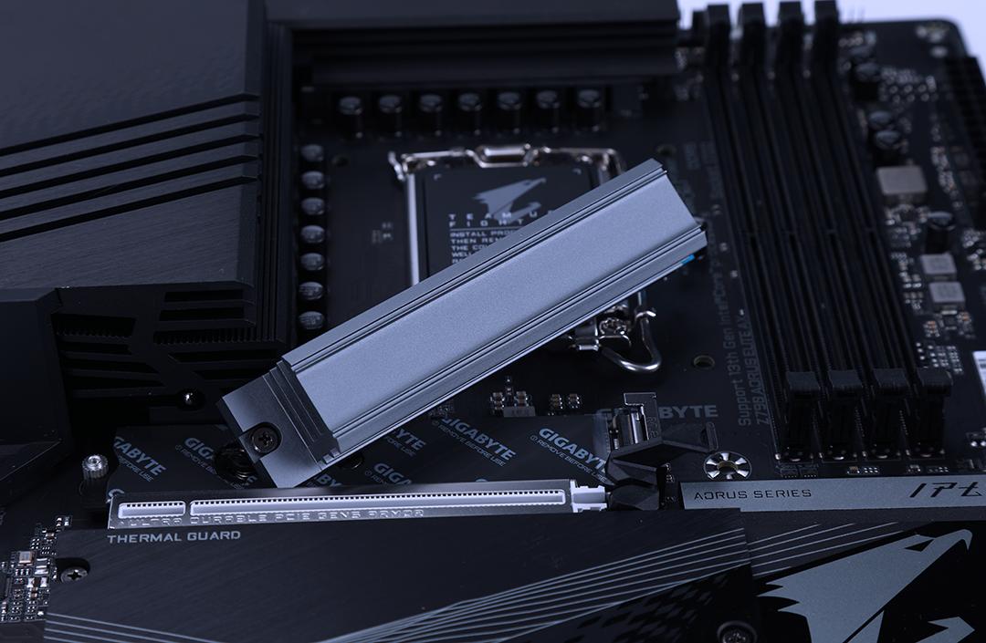 b790高端和z790丐版主板怎么选,技嘉z790m小雕主板支持ddr4吗