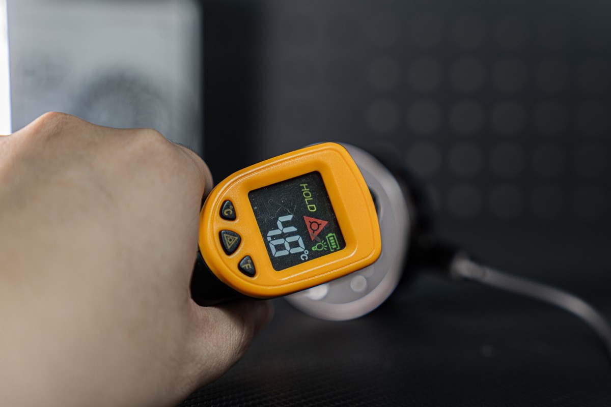 红魔散热器4pro磁吸版开箱,红魔散热器4pro磁吸版几分钟结冰