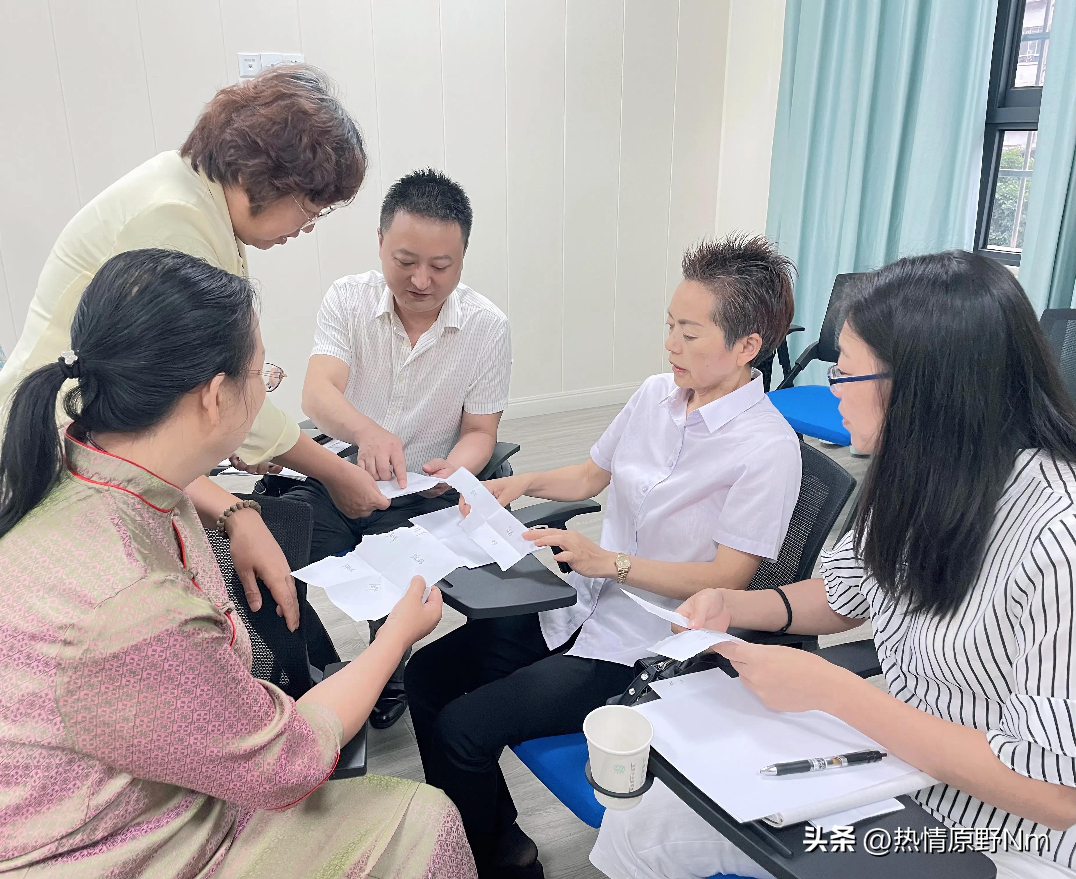 图说｜重庆希望心理举办重度危机个案处理沙龙