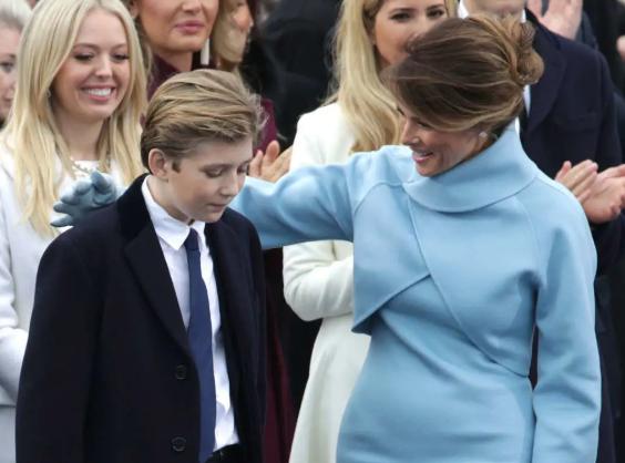 特朗普小儿子巴伦现状,特朗普巴伦现在多少岁了